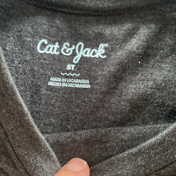 Bundle of 3 Tees & Tank, Size 5T. Brands: Cat&Jack, Old Navy, and Carter’s - Picture 5 of 7